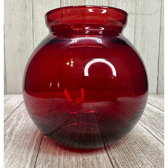 Vintage Ruby Red Glass Vase Bulbous Ball Holiday Home Decor 4" Tall Christmas - Picture 1 of 10